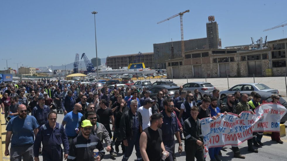 «Μια γροθιά» απέναντι σε απειλές και εκφοβισμούς